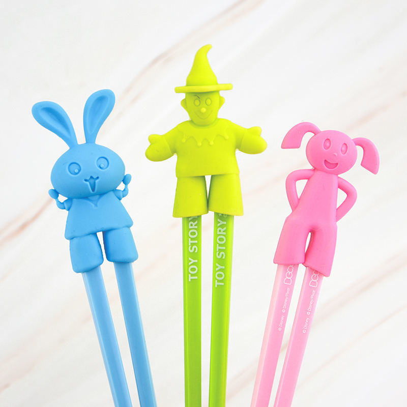Pauzinhos sustentáveis ​​personalizados em forma de animal para treinamento de aprendizado de bebês