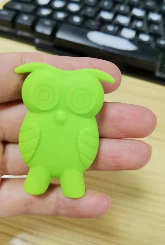Pauzinhos de treinamento de aprendizagem de silicone reutilizáveis ​​para crianças com suportes