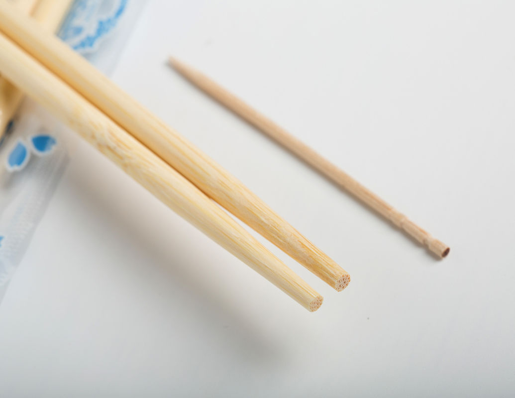 Hashis descartáveis feitos sob encomenda armazenados higiênicos com grupos de papel